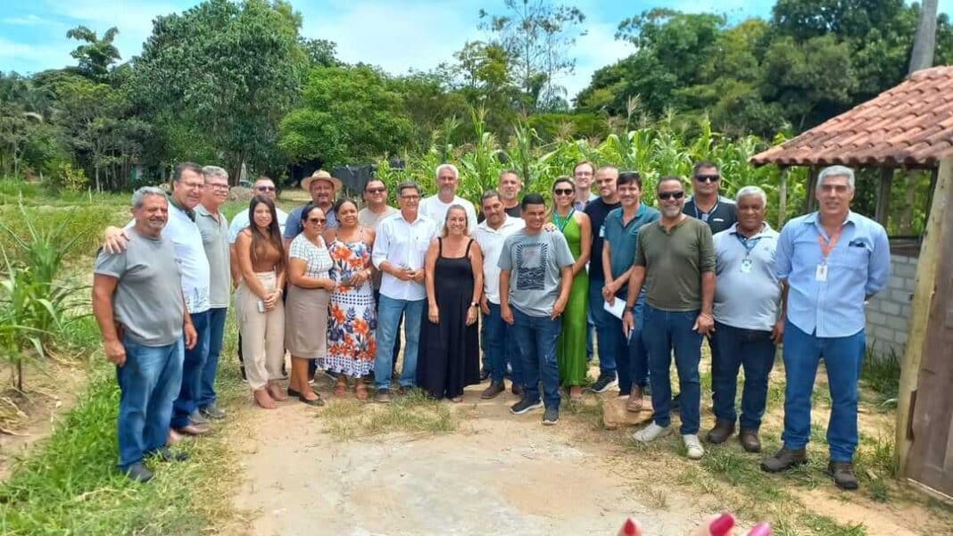 Servidores aldeenses participam de reunião itinerante da Conleste