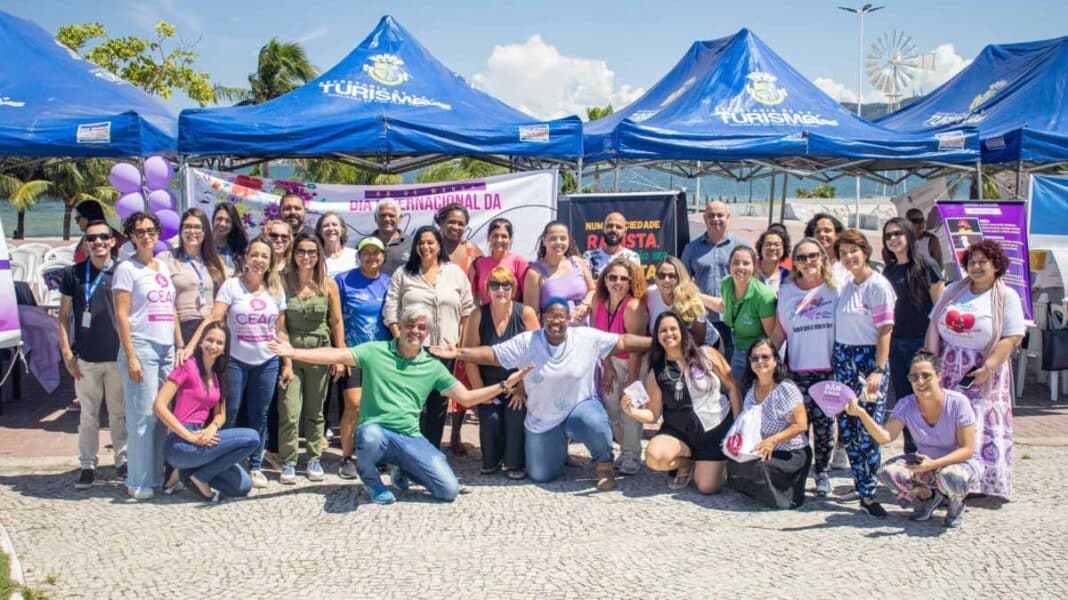 Ação em homenagem às mulheres promove serviços, arte e cidadania em São Pedro da Aldeia