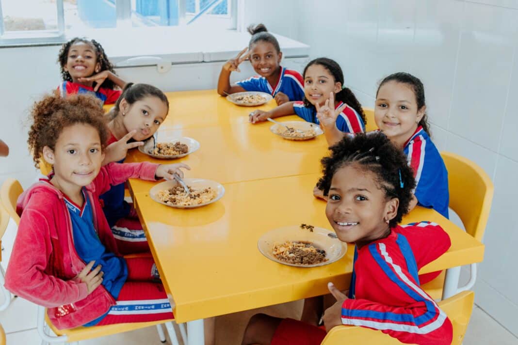 Prefeitura de Maricá testa alimento sem glúten na merenda escolar
