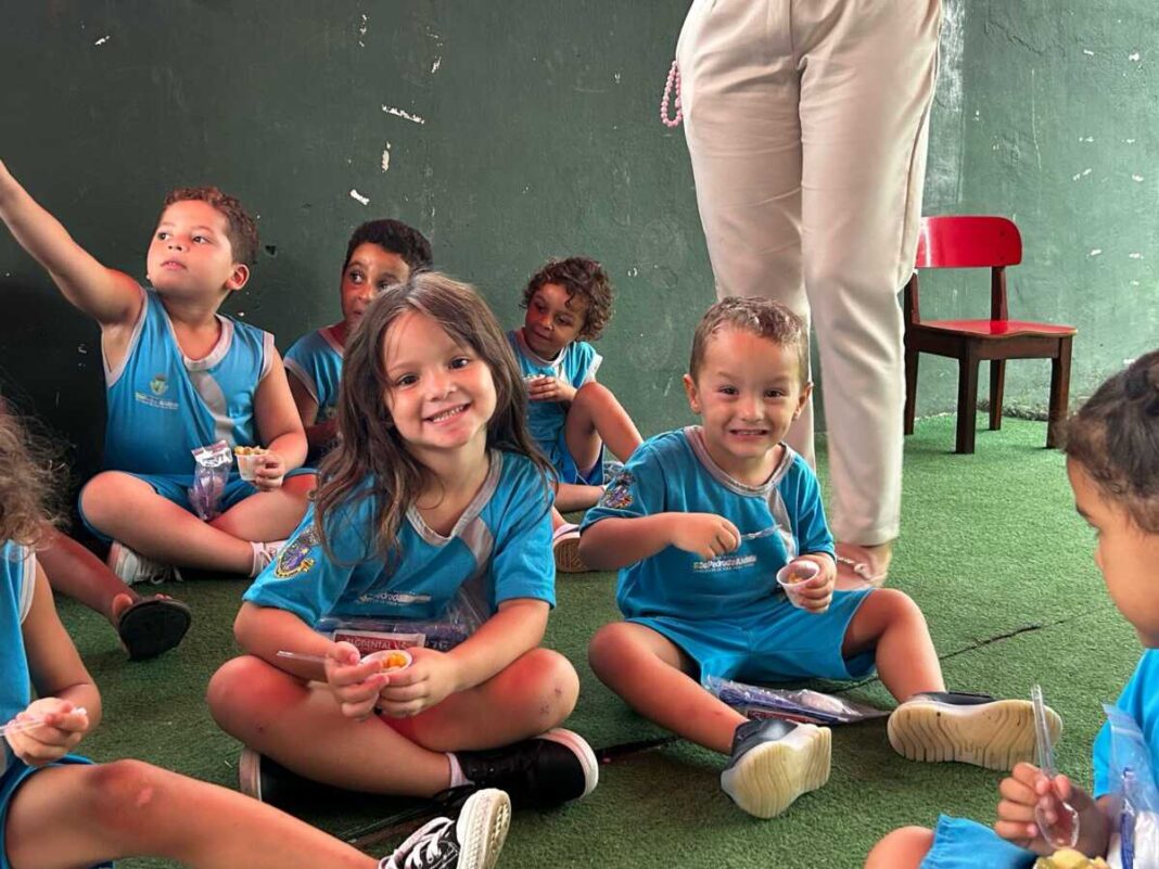 Programa Saúde na Escola chega ao bairro Colina