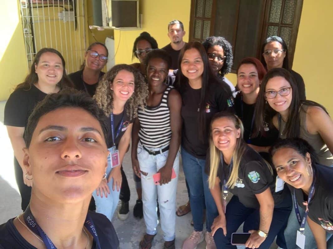 Usuária de Casa Abrigo Itaipuaçu volta ao trabalho e ao convívio familiar