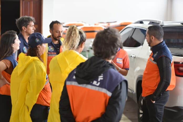 Defesa Civil de Maricá atende 16 ocorrências durante passagem de frente fria