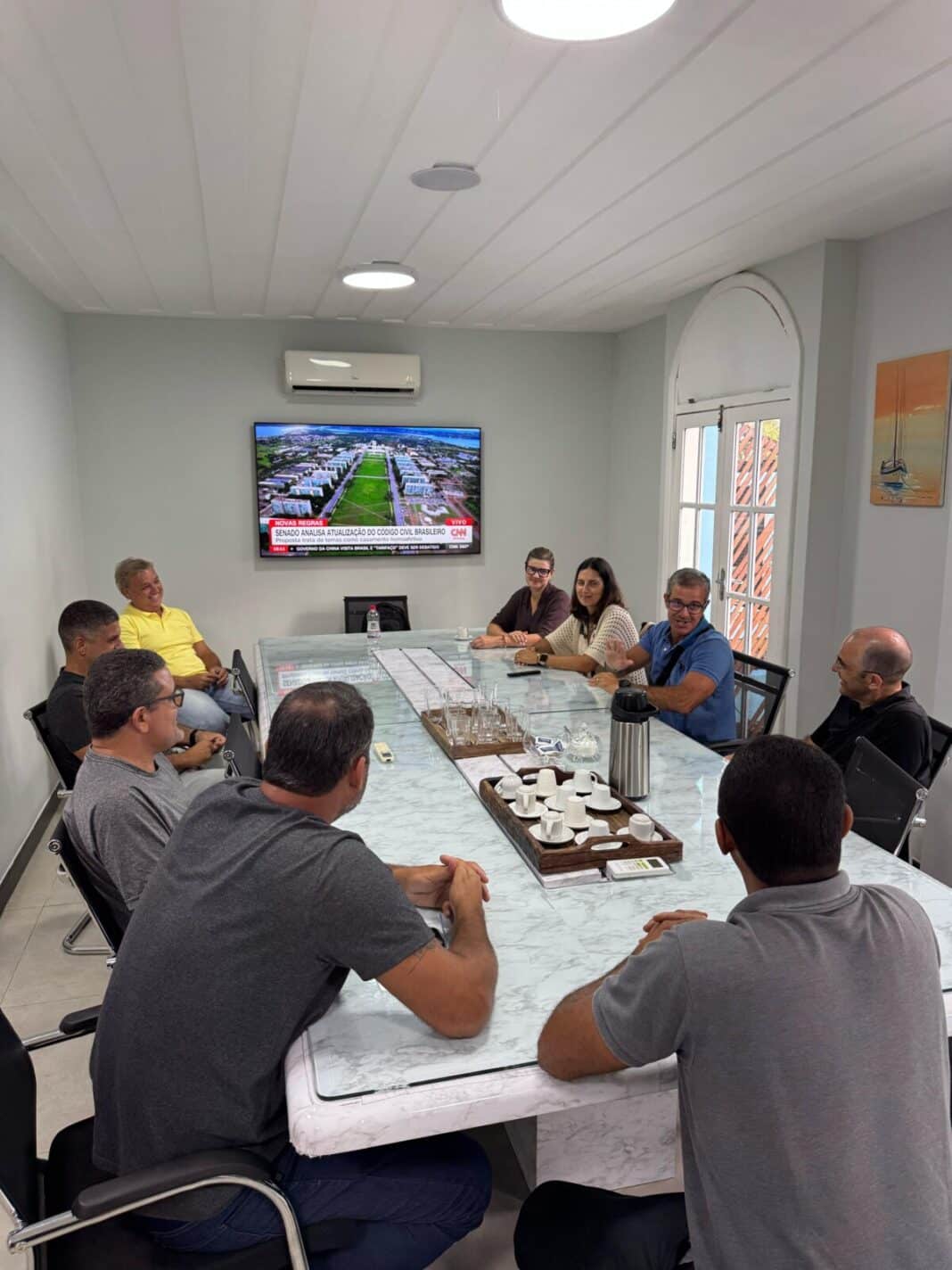 Educadores portugueses em intercâmbio são recebidos pelo prefeito Alexandre Martins