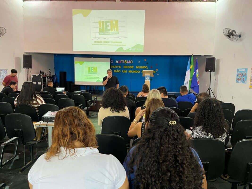 Encontro entre diretores e professores de Educação Física discute preparativos para os Jogos Estudantis Municipais (JEM) em Cabo Frio