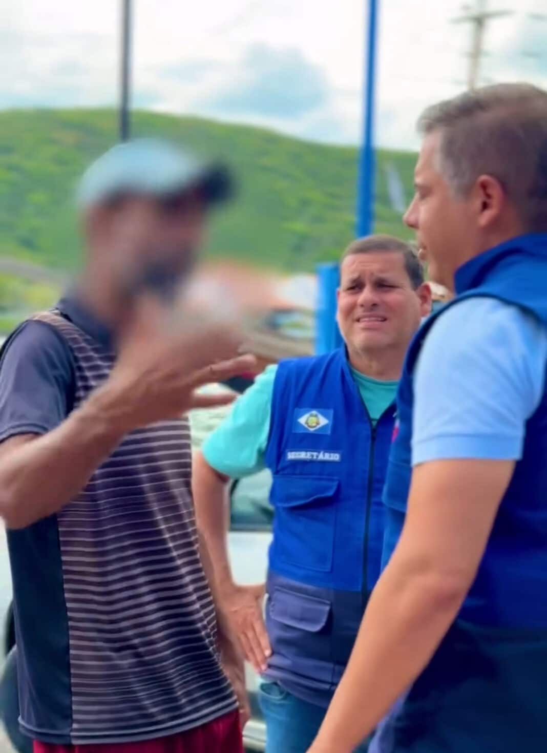 Prefeito Serginho reforça combate a flanelinhas irregulares e anuncia novo modelo de estacionamento em Cabo Frio