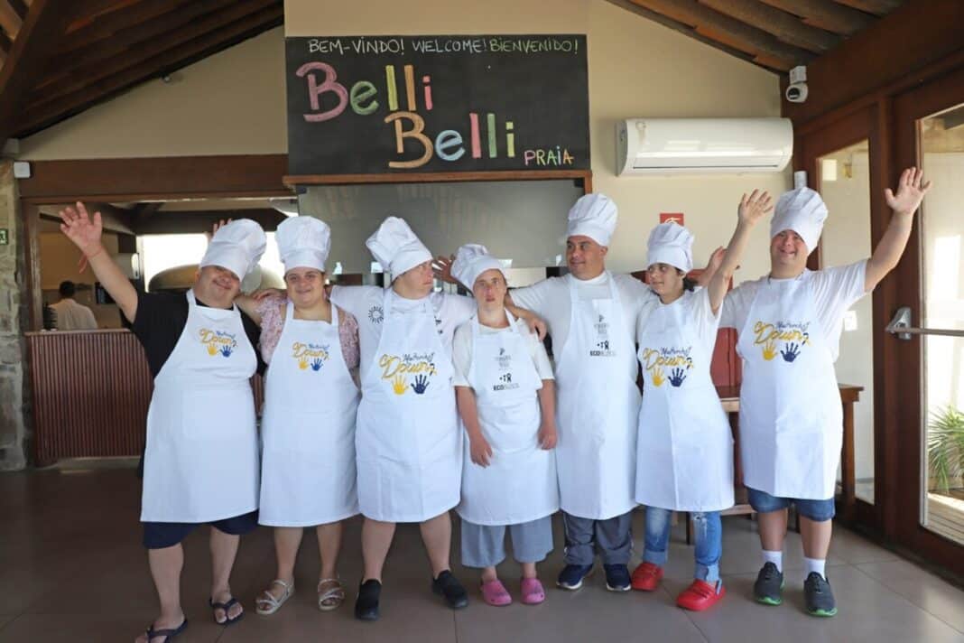 Prefeitura de Búzios realiza ação de inclusão com pessoas com síndrome de Down com mais uma edição do Master Chef Down