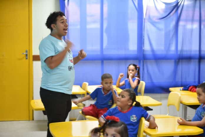 Prefeitura de Maricá convoca 78 novos professores aprovados em concurso público