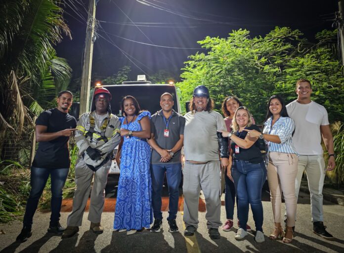 Prefeitura de Maricá promove manutenção em luminárias no bairro de Guaratiba