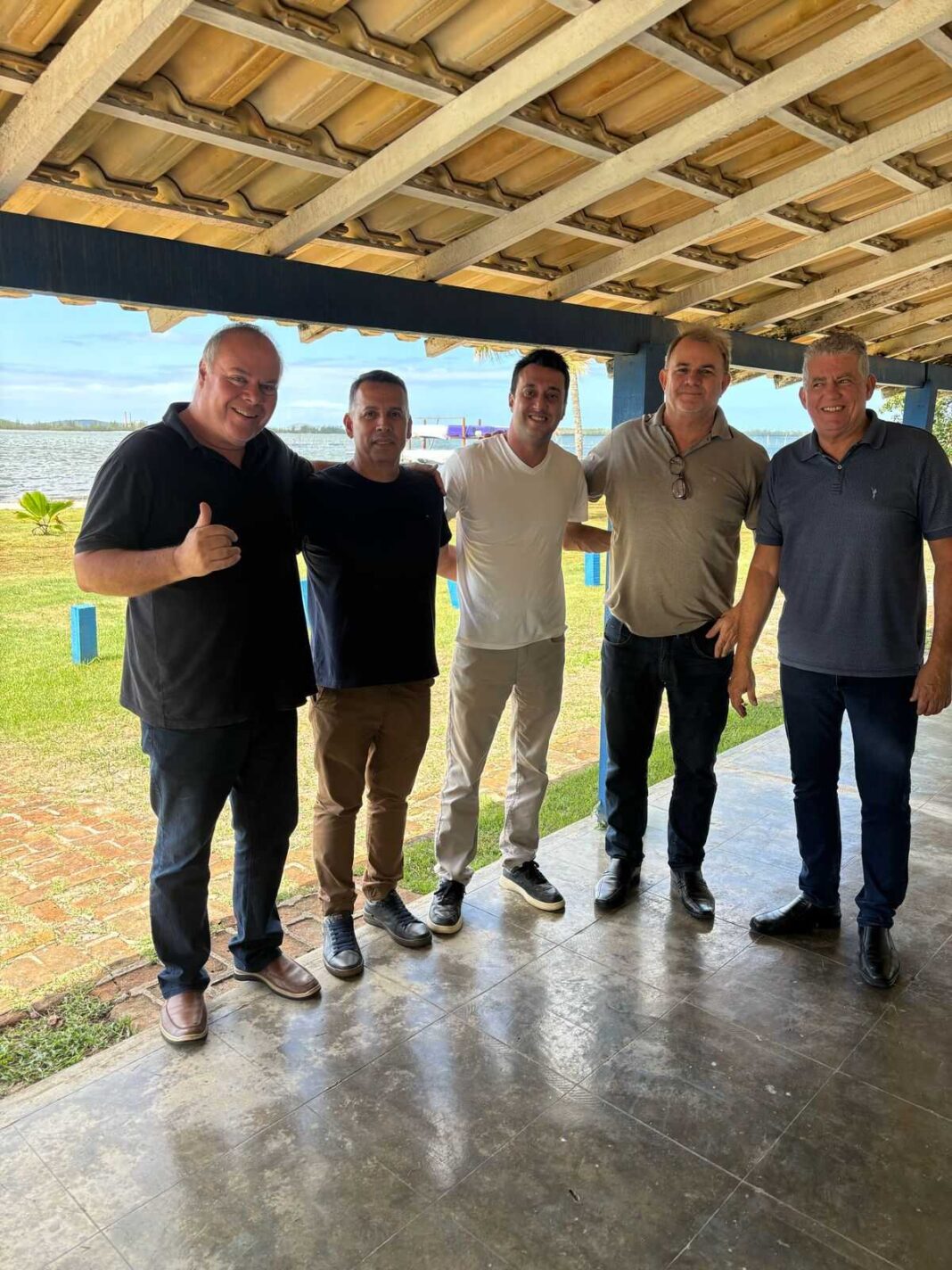 Secretaria de Meio Ambiente e Pesca aldeense recebe superintendente federal de Pesca e Aquicultura