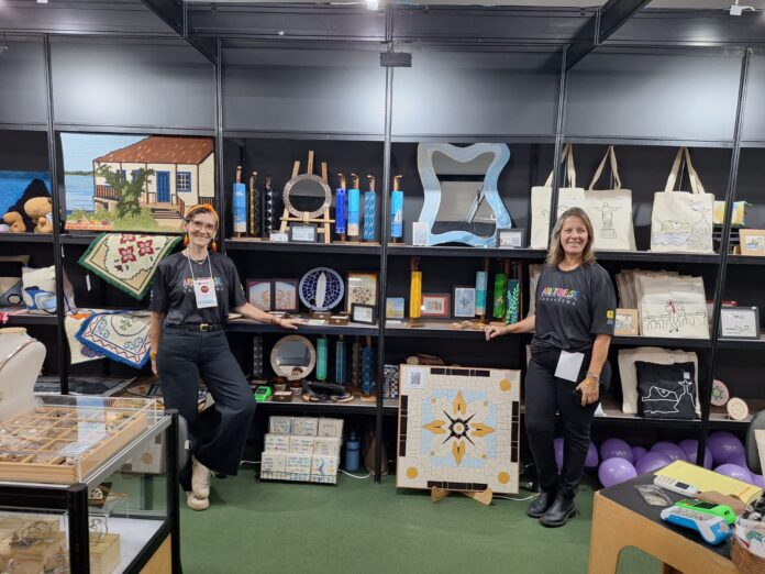 Artesãs de Saquarema representam a cidade em um dos maiores eventos de artesanato do Brasil