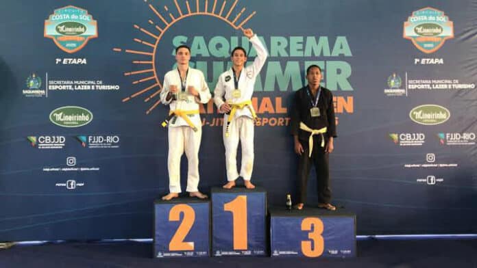 Atleta Cabo-friense conquista medalha de ouro no Saquarema Summer National Cup e segue invicto em 2025