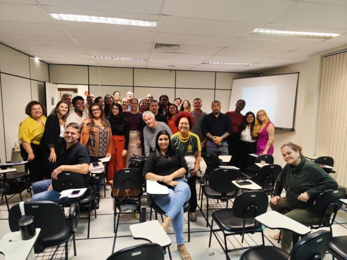 Búzios avança na preparação para implantação de grupos reflexivos para homens autores de violência