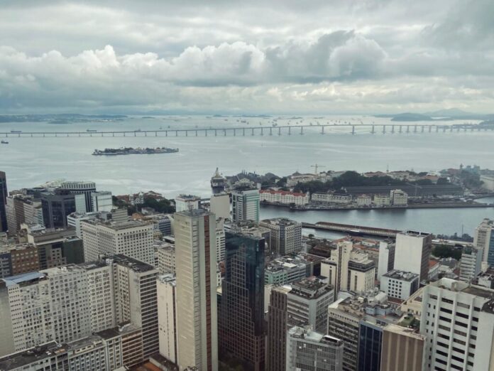 Cidade do Rio tem previsão de chuvisco nesta terça-feira (13/05) | Tempo fica estável entre quarta e sábado