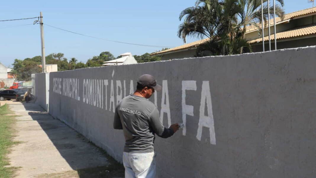 Creche Municipal Tia Fátima recebe serviços de manutenção