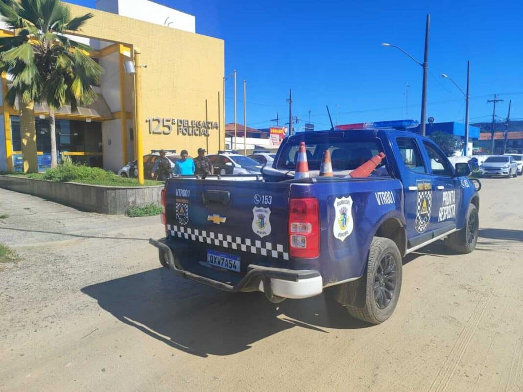 Guarda Civil Municipal prende em flagrante suspeito por furto em São Pedro da Aldeia