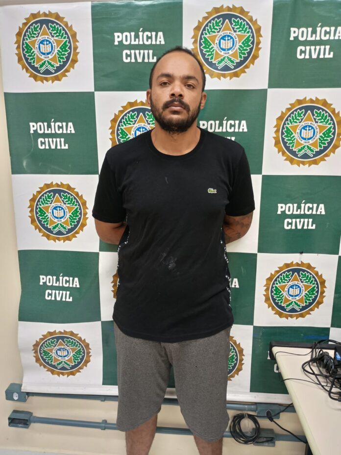 Homem que extorquia moradores e comerciantes em nome do tráfico é preso em Saquarema