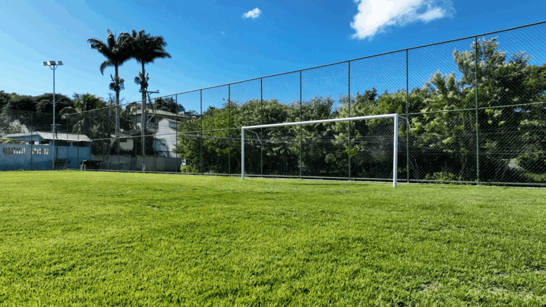 Jogo festivo marca inauguração do novo campo de futebol em José Gonçalves