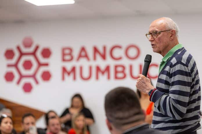 Maricá reúne lideranças políticas para debater projetos de distribuição de renda e cidadania