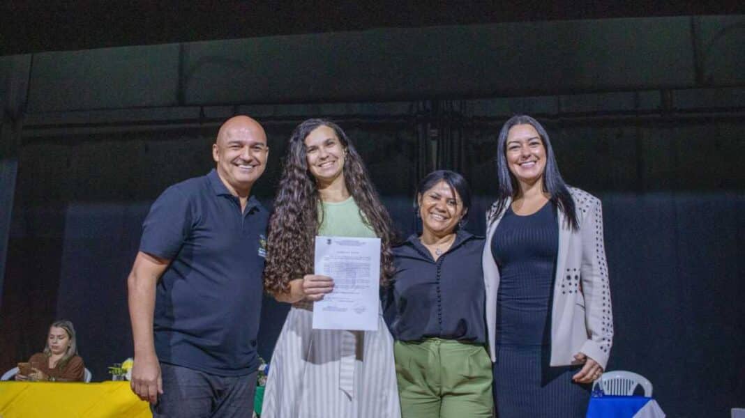 Prefeitura aldeense empossa novos servidores aprovados em Concurso Público