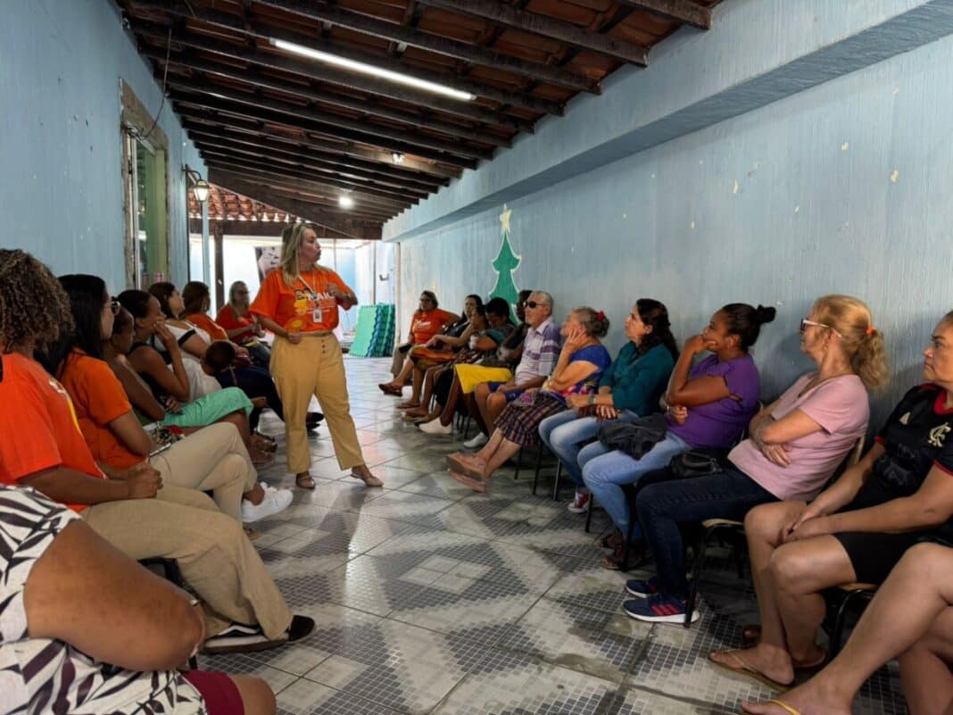 Prefeitura de Búzios encerra ações do Maio Laranja com roda de conversa no CRAS de Cem Braças