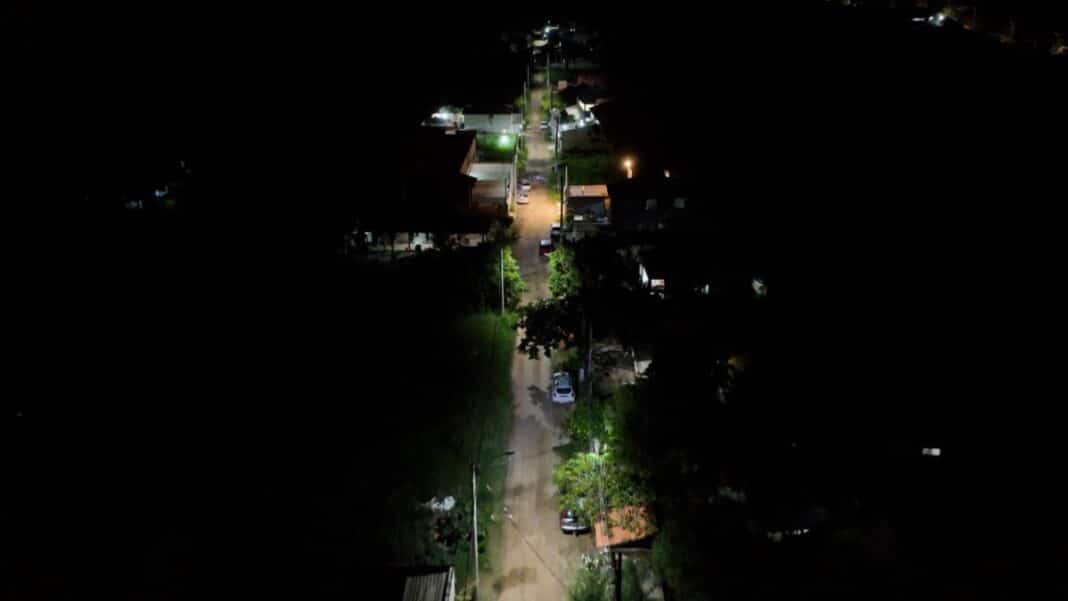 Prefeitura de Búzios realiza mutirão de iluminação pública em mais de 200 pontos da cidade