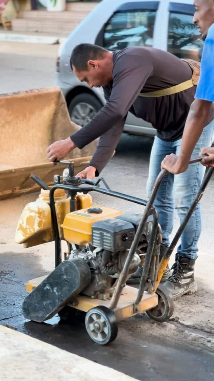 Prefeitura de Búzios realiza obra de drenagem no INEFI para combater alagamentos