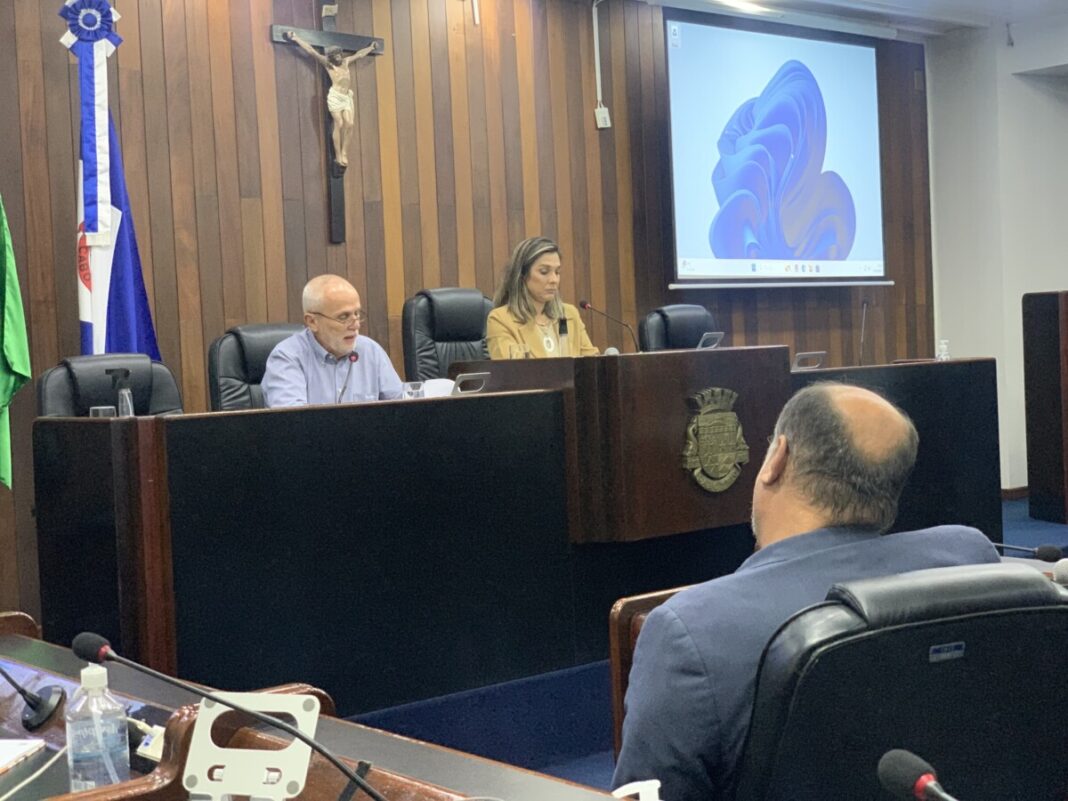 Prefeitura de Cabo Frio realiza prestação de contas em audiência pública na Câmara Municipal