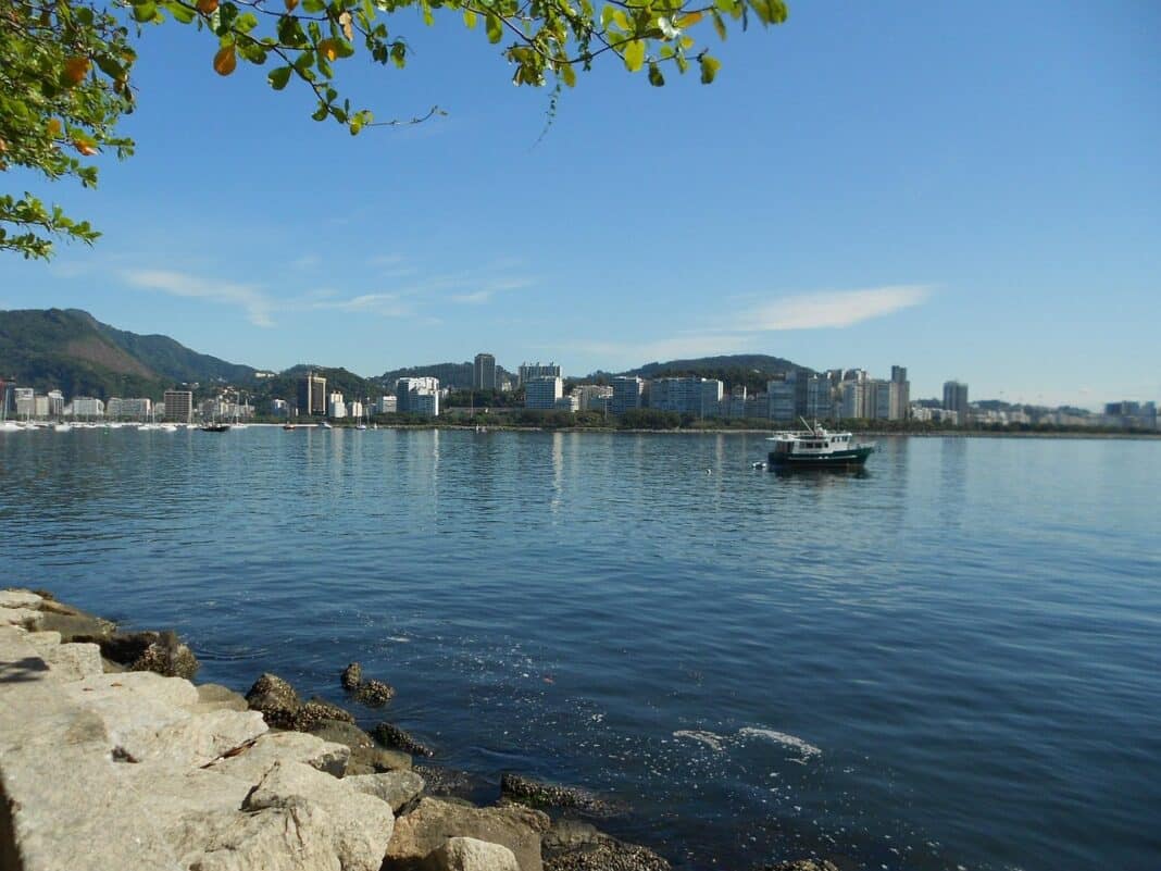 Previsão de ventos fortes na cidade do Rio nesta quarta-feira (28/05) com a aproximação de frente fria