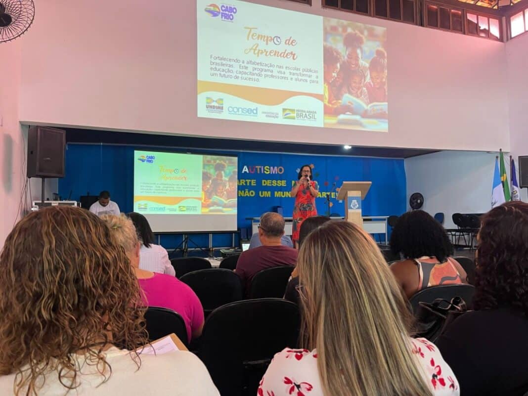 Programa Tempo de Aprender é ampliado para atender mais estudantes da rede municipal de Cabo Frio