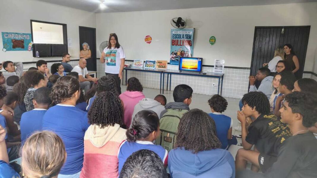 Secretaria de Educação realiza campanha de combate ao bullying nas unidades municipais