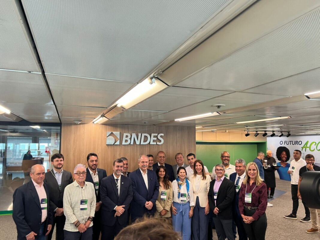 Alexandre Martins participa de reunião com presidente do BNDES nesta segunda-feira, no Rio de Janeiro