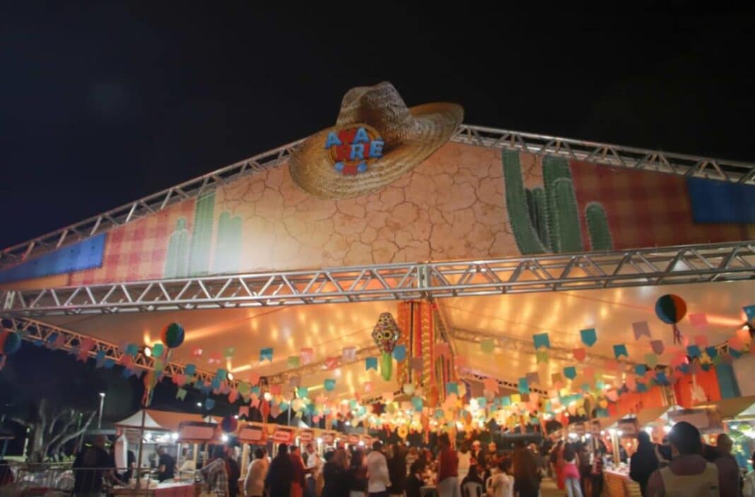 “Anarriê Búzios” reúne cerca de 5 mil pessoas na Praça Tia Uia em dois dias de festa junina