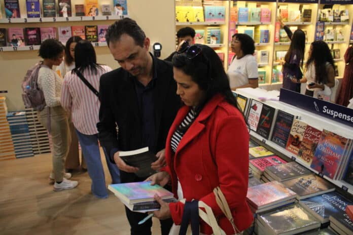 Biblioteca Municipal de São Pedro da Aldeia amplia acervo com mais de 150 livros adquiridos na Bienal