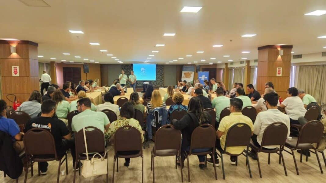 Búzios participa do 2º Encontro da ADR Lagos 2025 e reforça compromisso com o desenvolvimento regional e o turismo sustentável