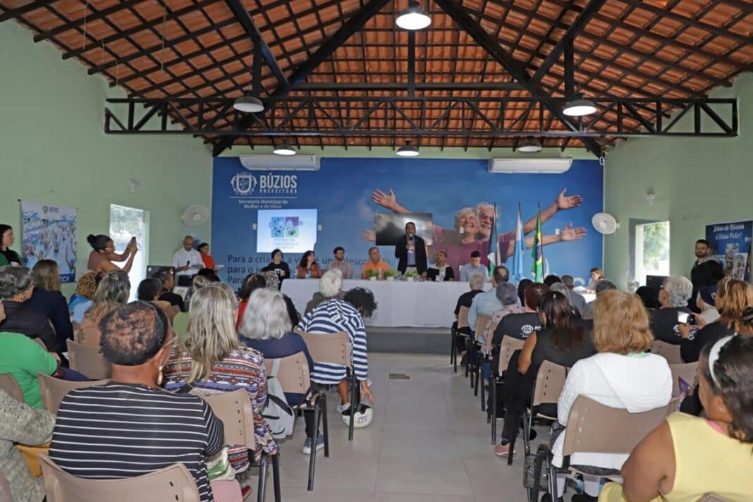 Búzios realiza 2ª Conferência da Pessoa Idosa e reafirma compromisso com a ampliação de políticas públicas