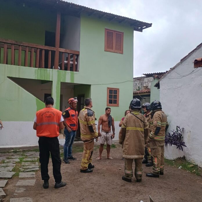 Defesa Civil de Búzios controla princípio de incêndio em pousada nesta segunda-feira