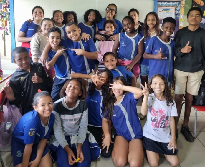 E. Mz. Paulo Roberto Marinho recebe atividades do Programa Saúde na Escola