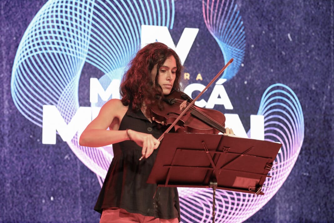 IV Mostra Maricá Musical abre com talento local na orla de Araçatiba