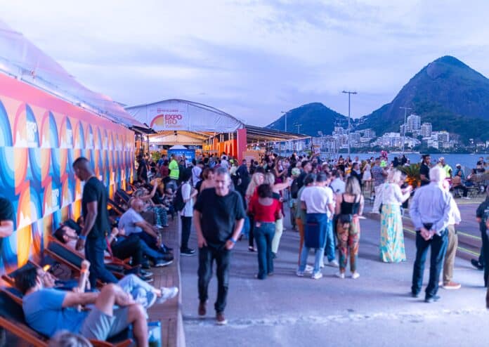 Maricá participa da ExpoRio Turismo 2025 com artesanato local e atrações culturais