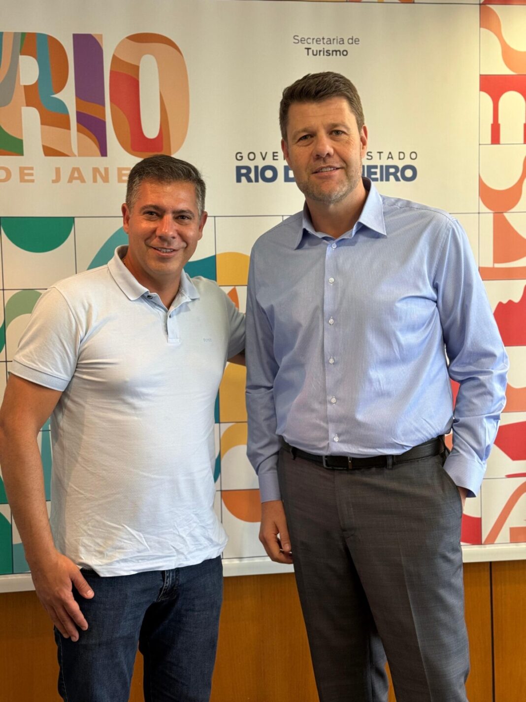 Prefeito de Cabo Frio apresenta calendário de eventos ao secretário estadual de Turismo e garante apoio do Governo do Estado