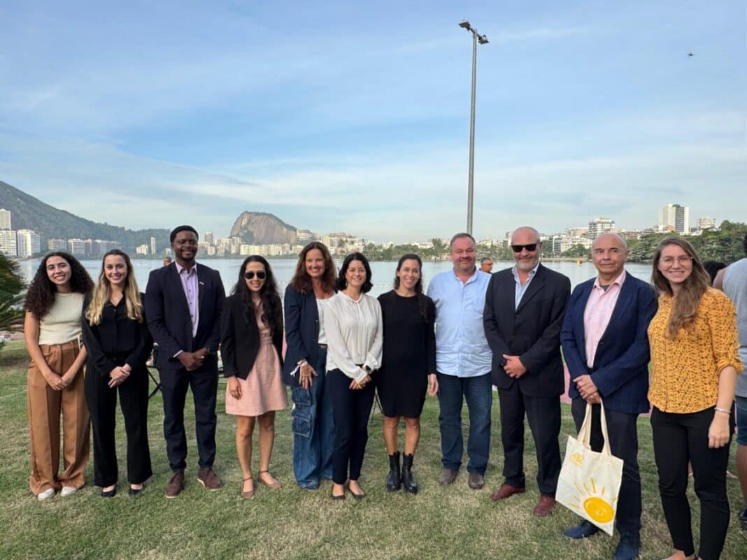 Prefeitura de Búzios estreita relações com consulados internacionais na Expo Rio Turismo 2025