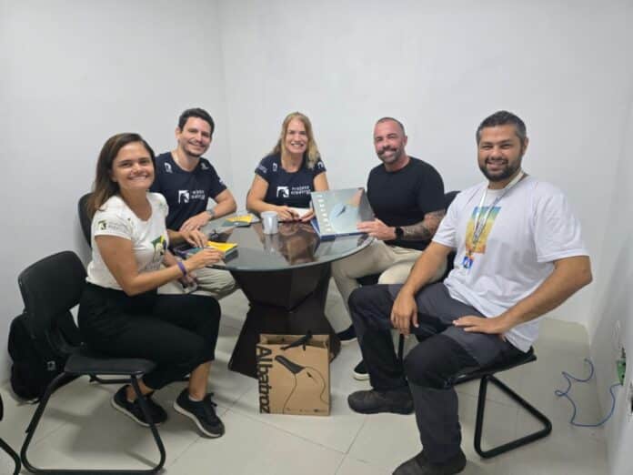 Prefeitura de Cabo Frio e Projeto Albatroz firmam parceria para fortalecer ações de educação ambiental