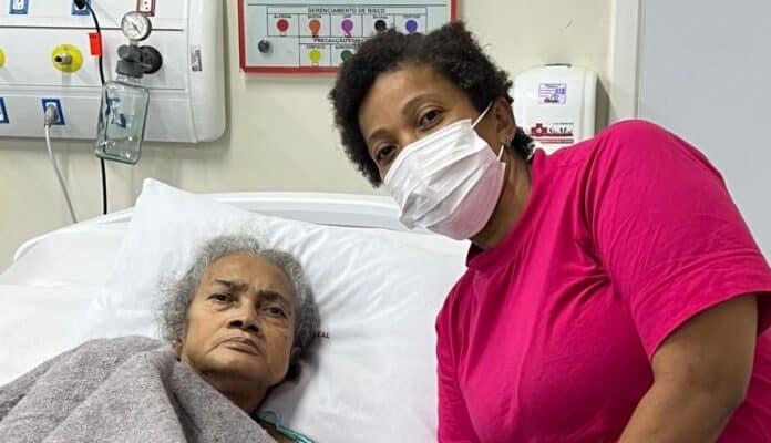 Saúde promoveu reencontro entre paciente e filha após trinta anos de separação