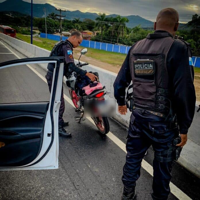 Secretaria de Segurança Cidadã recupera motocicleta furtada em Maricá