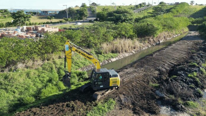 Baixo Grande e Balneário das Conchas recebem ações do Programa Limpa Rio