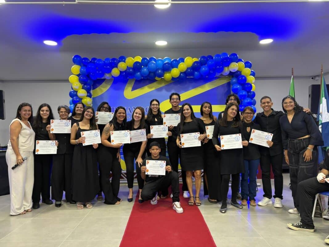 Búzios forma nova turma do curso básico de LIBRAS e reforça compromisso com a inclusão