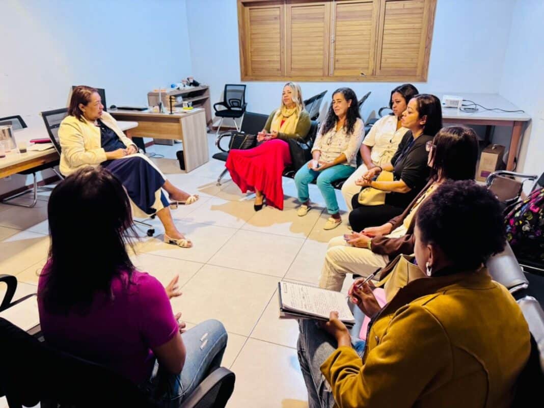 Capacitação fortalece atuação da equipe de Medidas Socioeducativas em Búzios