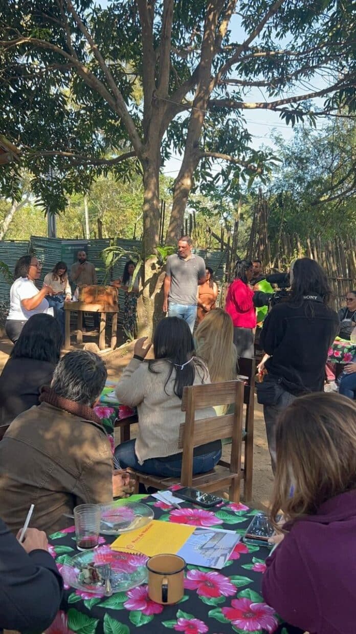 Escolas do território quilombola de Búzios recebem assistência técnica do FNDE sobre o PDDE Quilombola