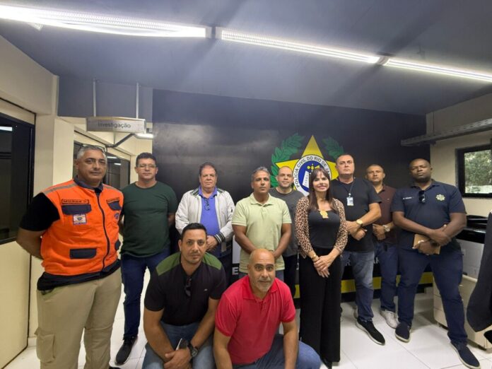 Forças de Segurança de Búzios alinham ações integradas em reunião estratégica na 127ª Delegacia de Polícia