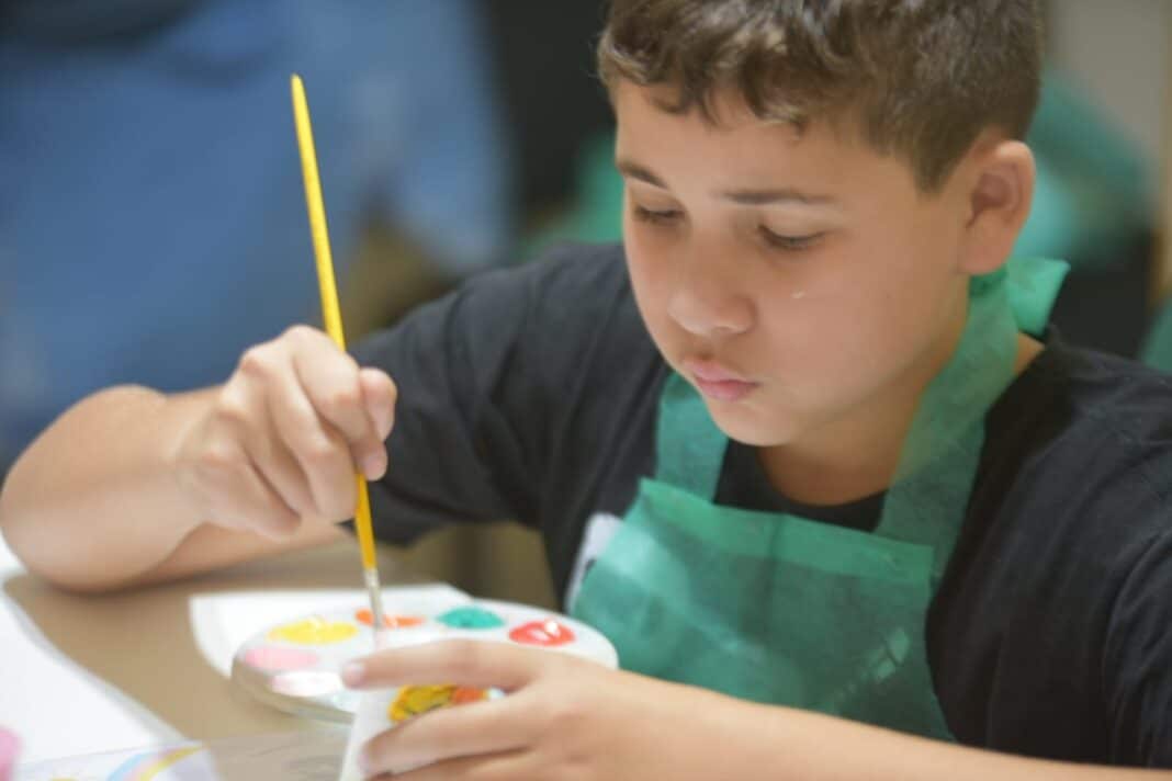 Maricá realiza Oficina de Artes Infantil no Centro de Referência em Políticas Inclusivas